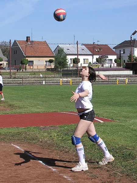 Mladší žákyně - KP 6. kolo - Týniště 13.5.2007     07.jpg