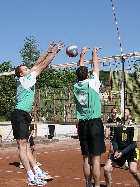 Muži - KP - Jičín Dřevěnice B 19.5.2007     01.jpg