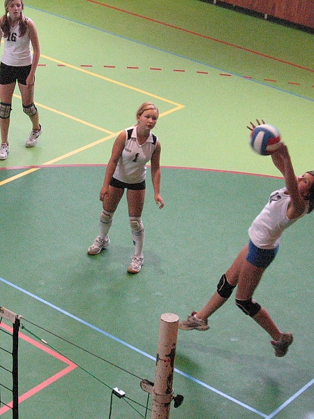 Starší žákyně - kvalifikace KP - Kostelec 29.9.2007    01.jpg