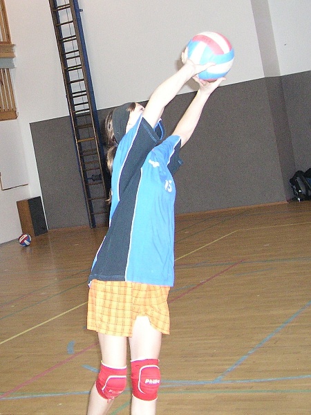 Mladší žákyně - KP - Dvůr K.n.L. 1.12.2007    14.jpg